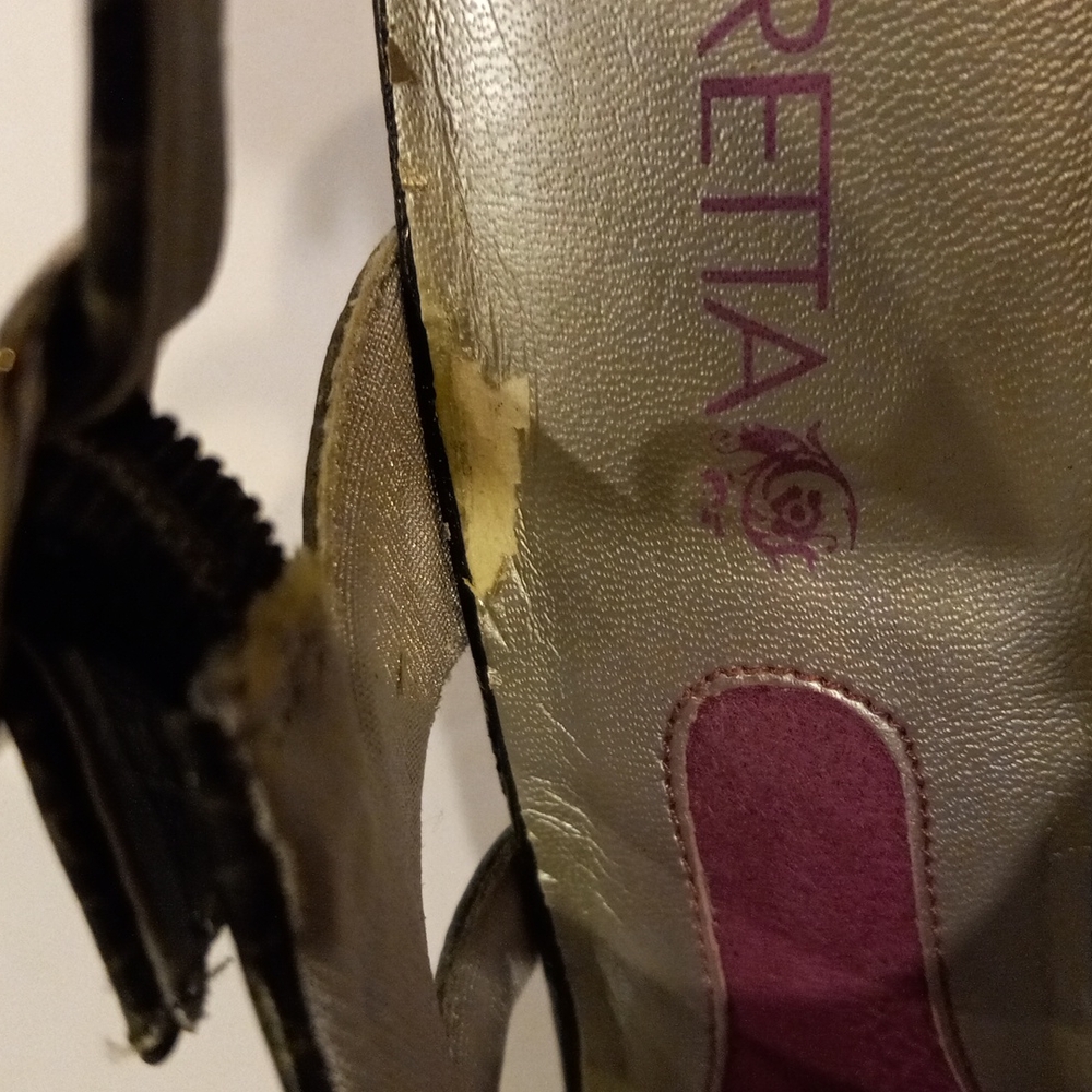 Heels - Picture 5 of 6